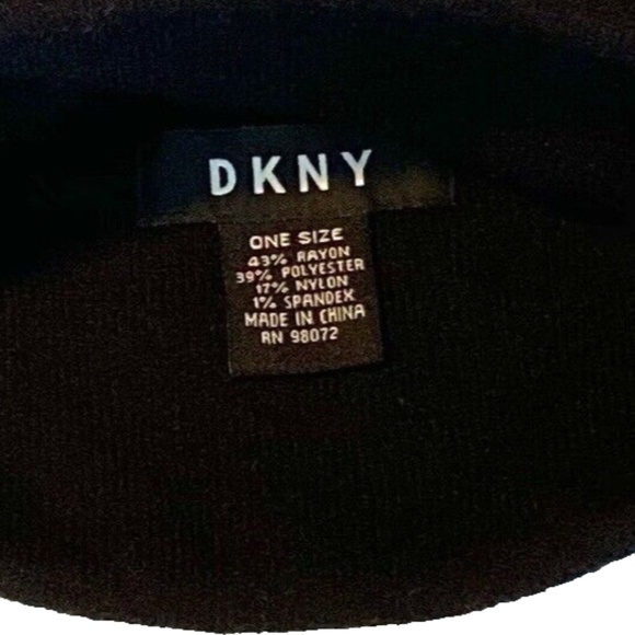 (NWT) DKNY Women's 2 Pc. Black Logo Velvet Flocked Flat Knit Scarf & Beanie Set - Picture 5 of 10
